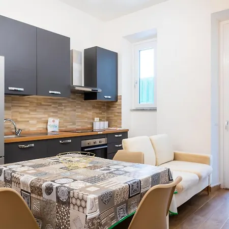 Dalla Casa 포르토페라이오